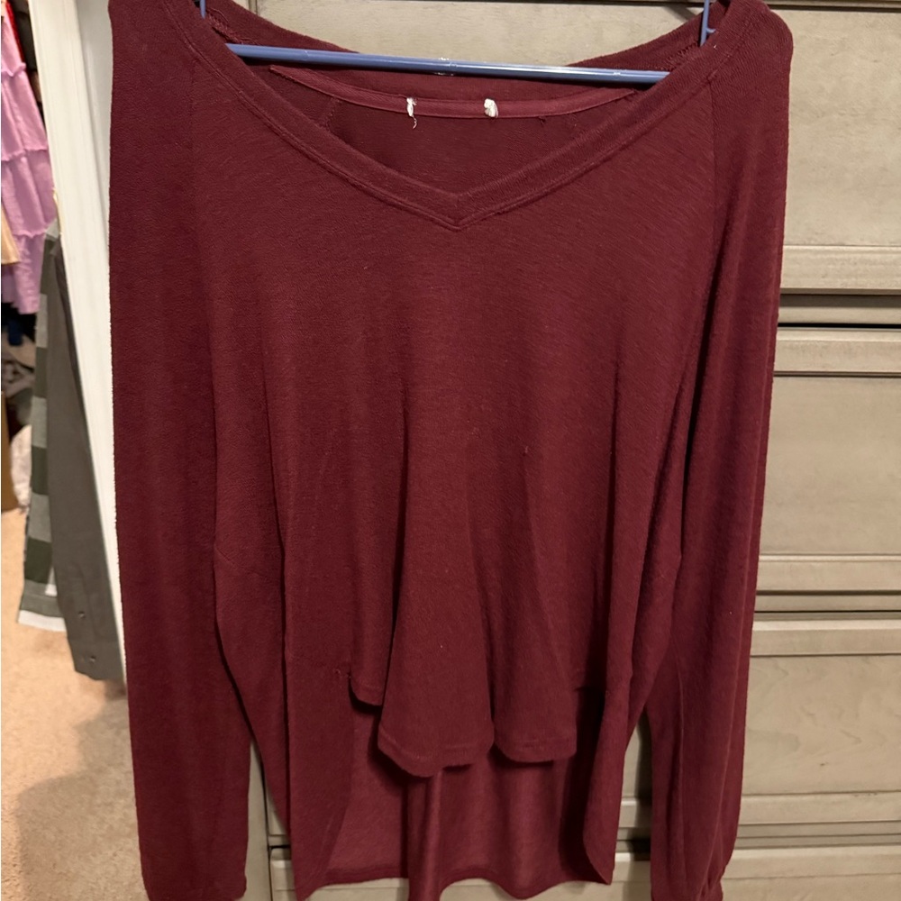 Women's Burgundy Long Sleeve Top